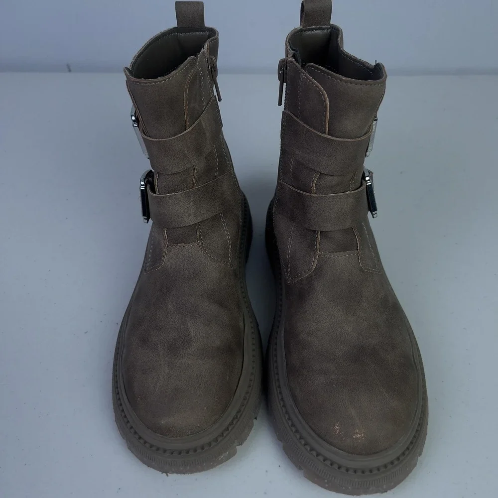 DKNY Boots Kids Size 3 Brown Biker Ankle Double Buckle Zip Lug Sole DKN1301-2